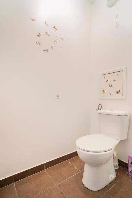 Appartement Avec Jardin Et Terrasse Pres De Paris Мант-ла-Жоли Екстериор снимка
