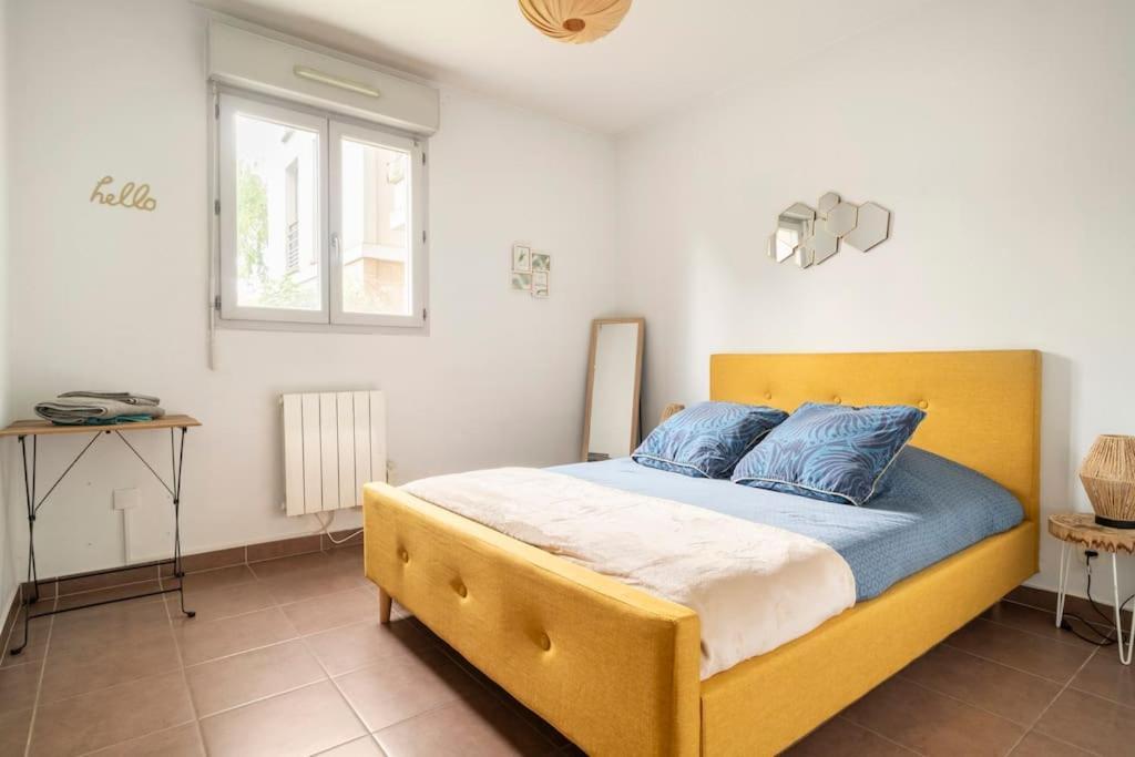 Appartement Avec Jardin Et Terrasse Pres De Paris Мант-ла-Жоли Екстериор снимка